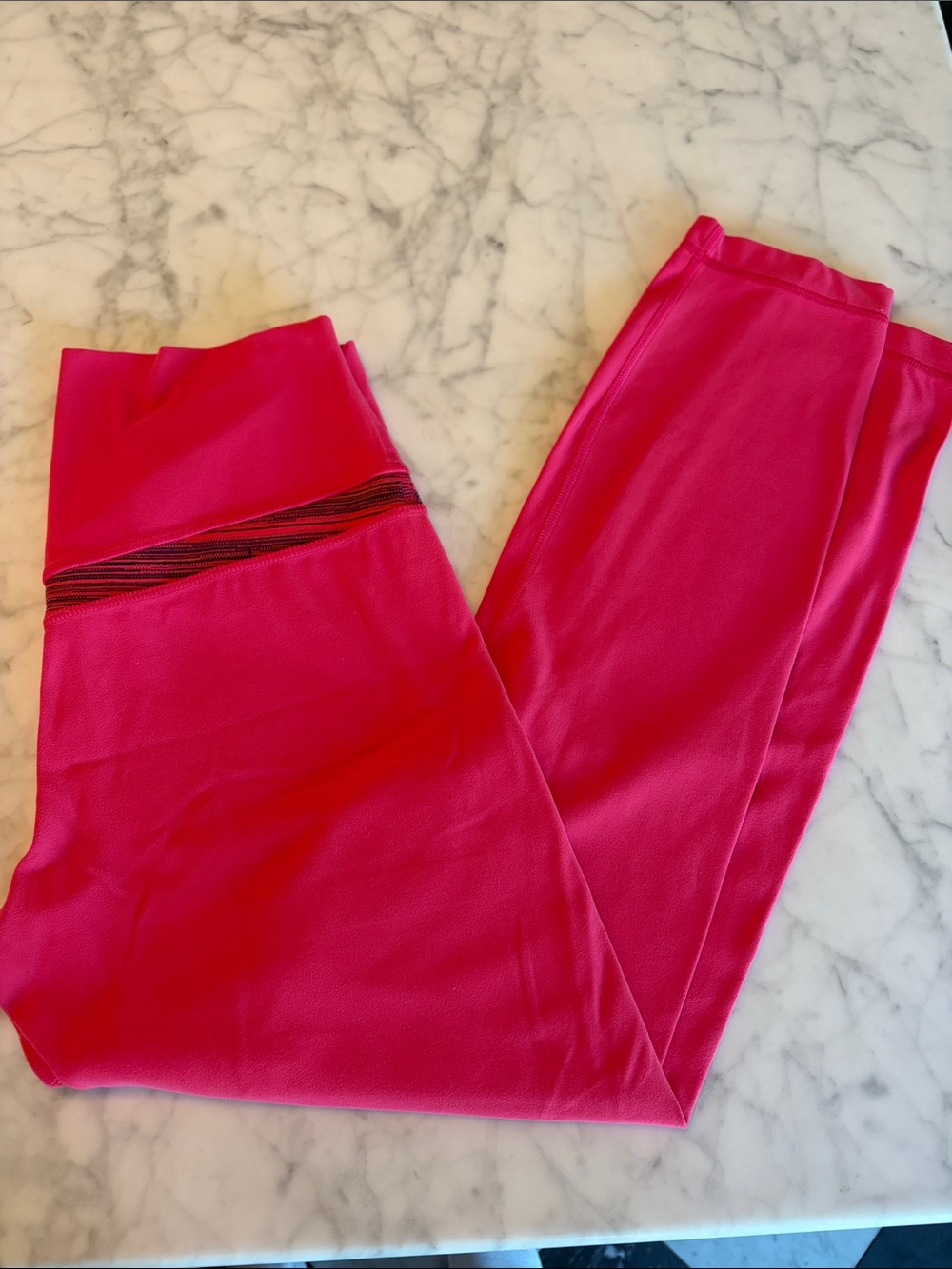 Lululemon Athletica Vibrant Pink Align Leggings